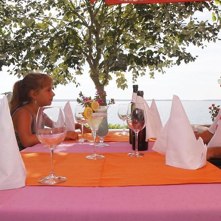 Pension Villa Rosa Rtina Buitenkant foto