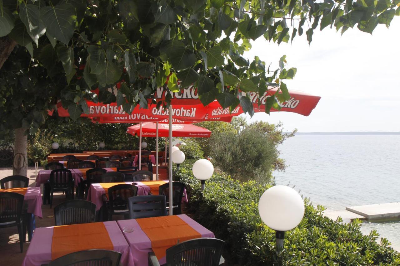 Pension Villa Rosa Rtina Buitenkant foto