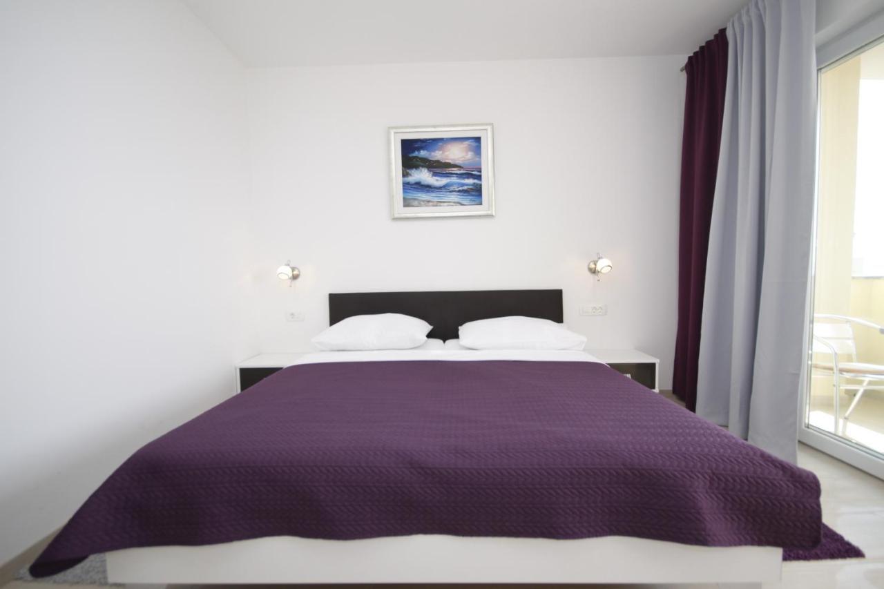 Pension Villa Rosa Rtina Buitenkant foto