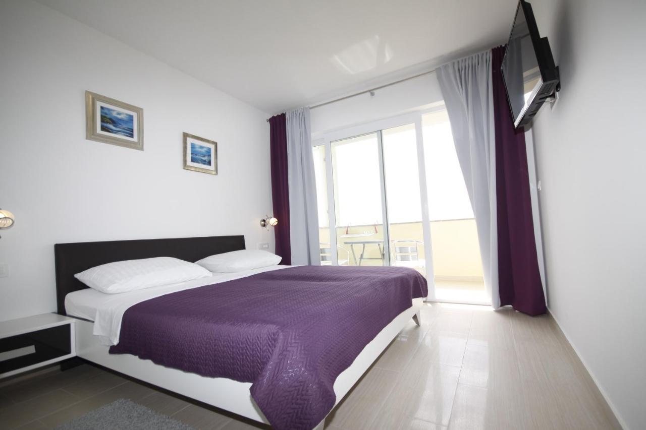 Pension Villa Rosa Rtina Buitenkant foto
